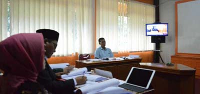 KPU dan Bawaslu Riau Jalani Sidang DKPP Terkait Lolosnya Calon Beristri 2